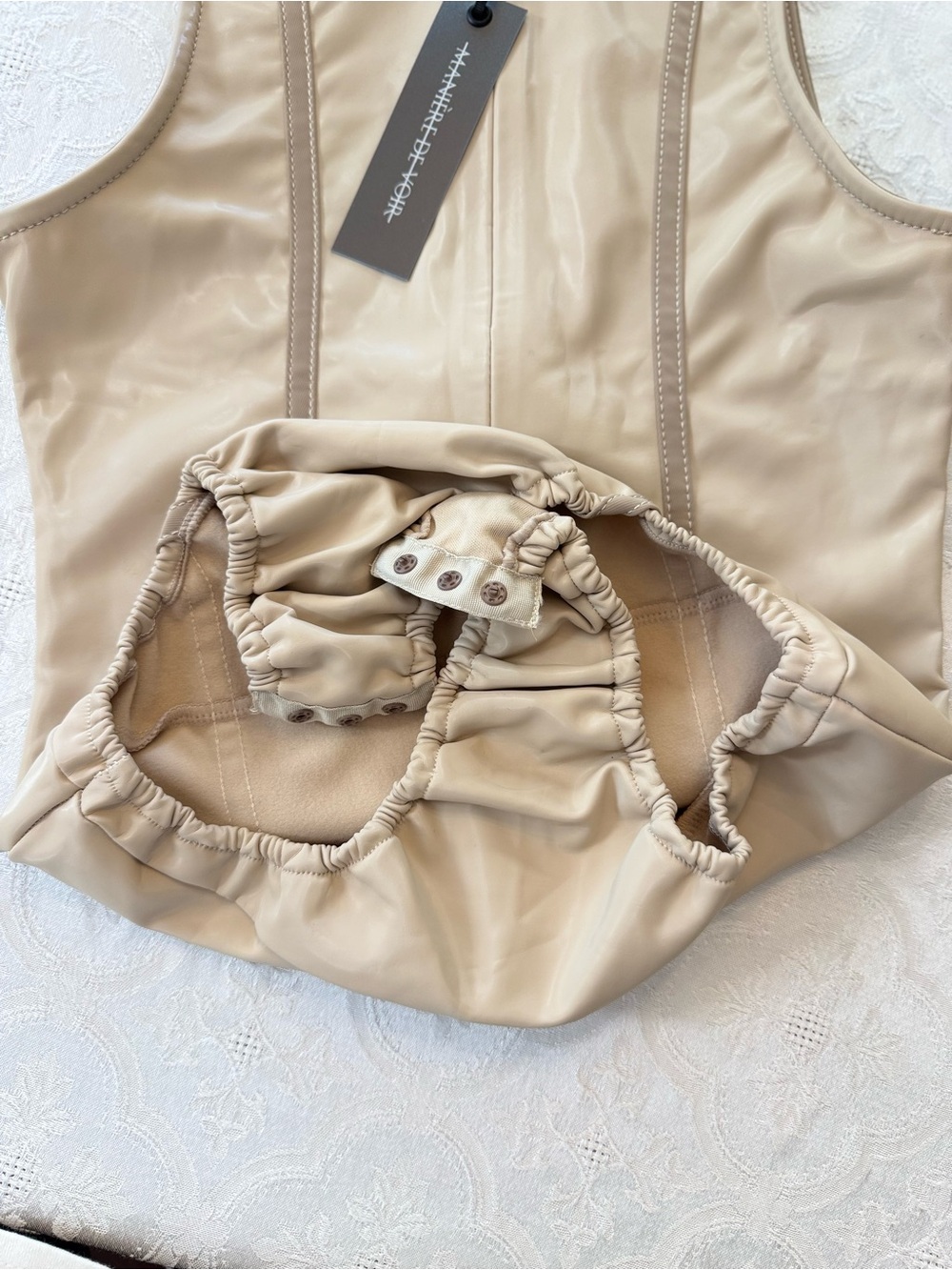 Manière De Voir Nude Vegan Leather Bodysuit Size 10 NWT Faux Leather - Picture 7 of 10